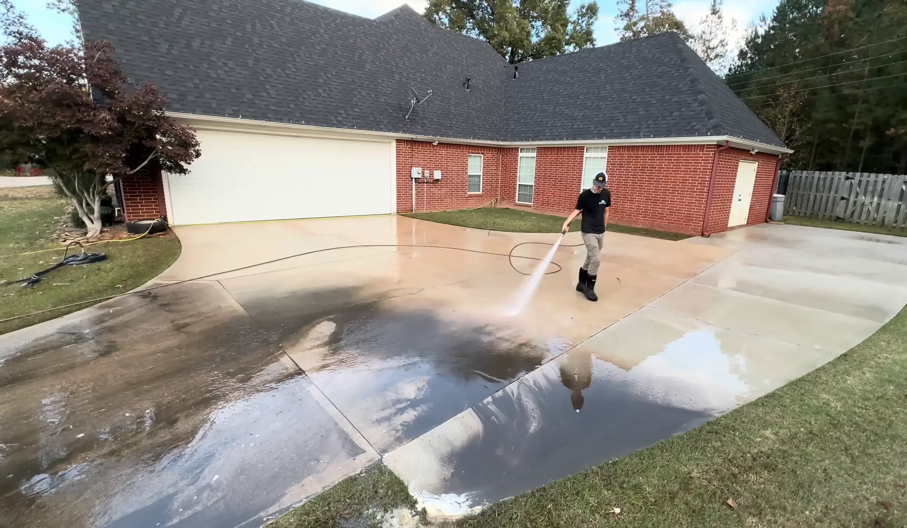 Clean home exterior after professional washing in Jacksonville, Florida